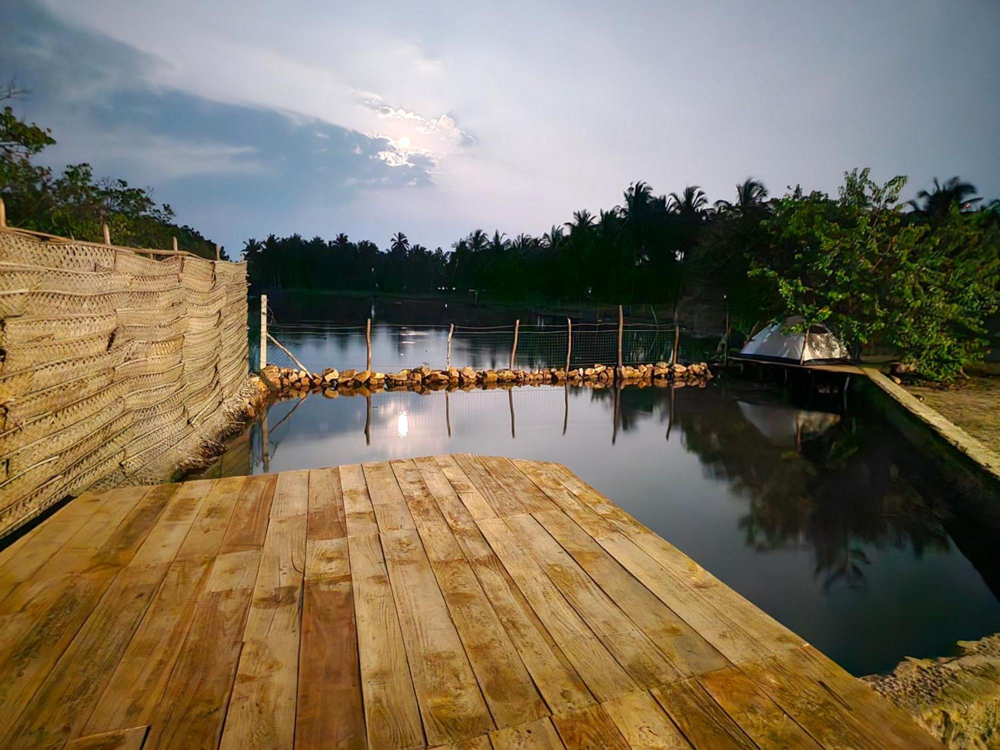 Private Kitevilla Garden&Water View Kalpitiya Kültér fotó