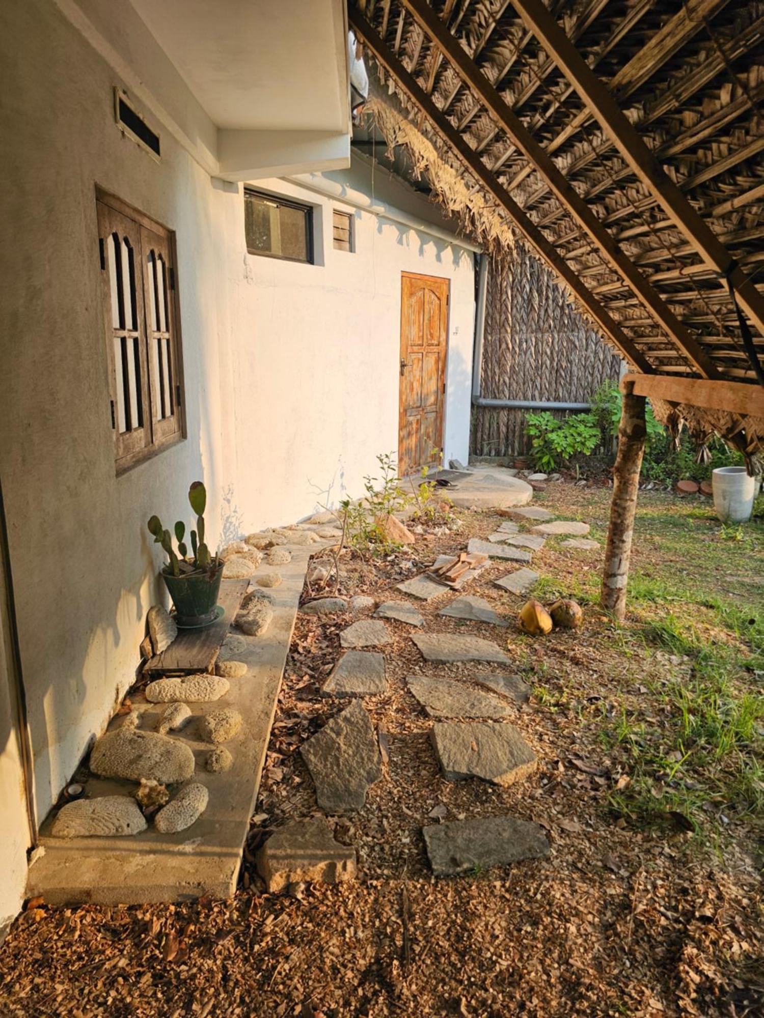 Private Kitevilla Garden&Water View Kalpitiya Kültér fotó